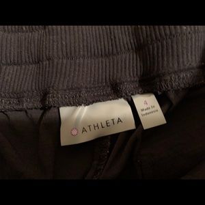 Athleta Trekkie Short 4” inseam